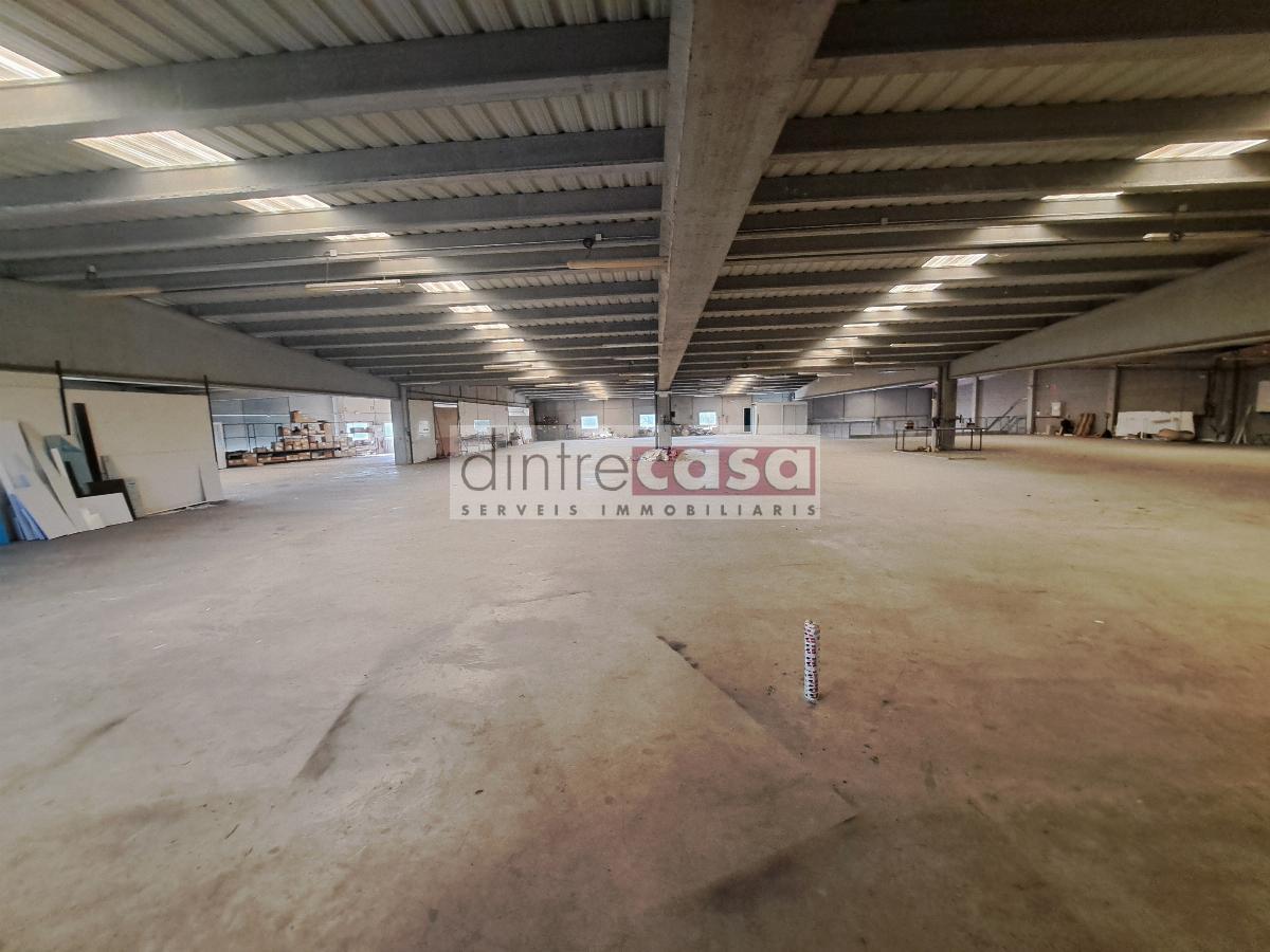 Alquiler de nave industrial en Sils