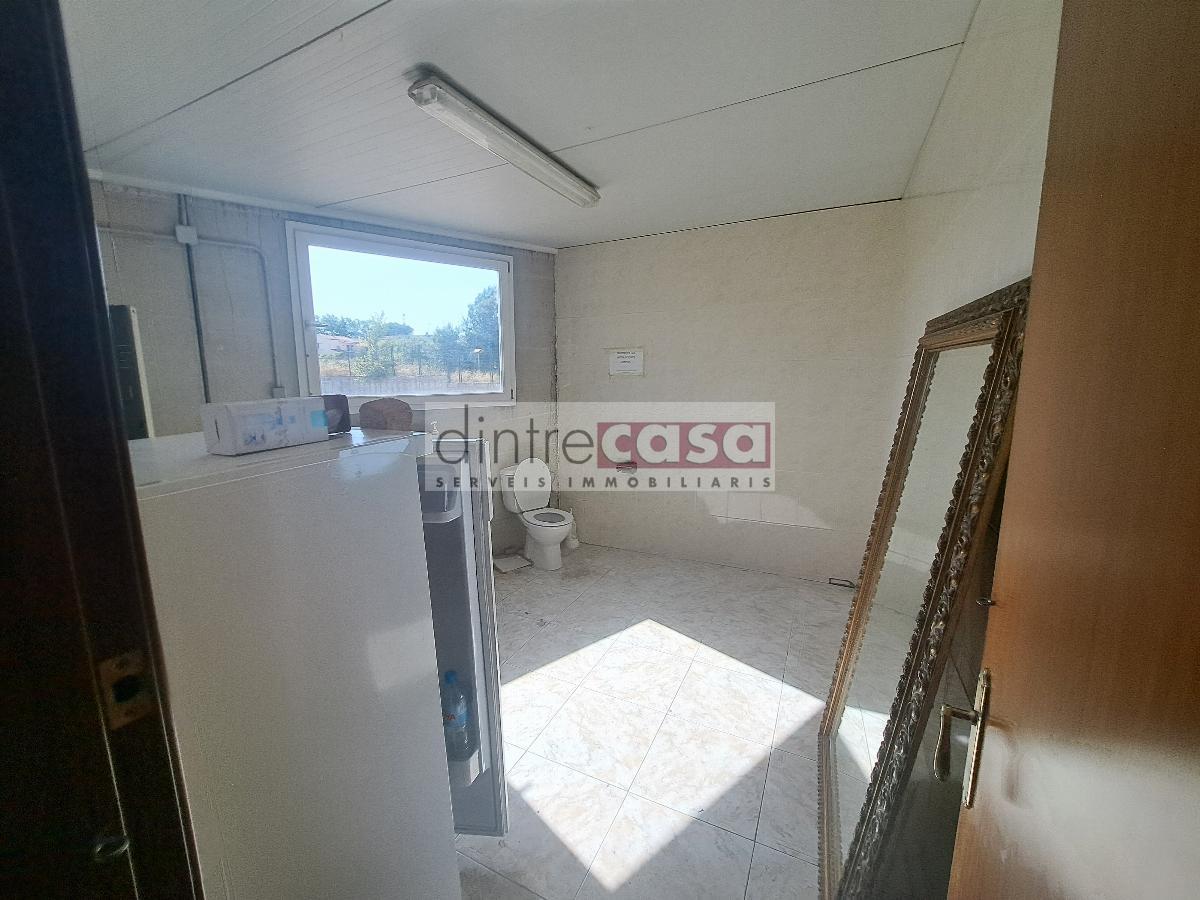 Alquiler de nave industrial en Sils