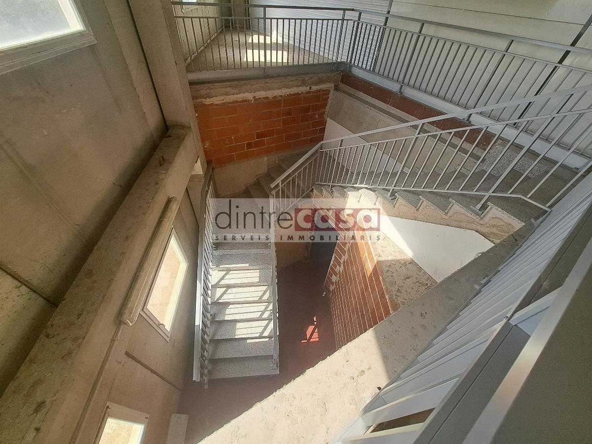 Alquiler de nave industrial en Sils