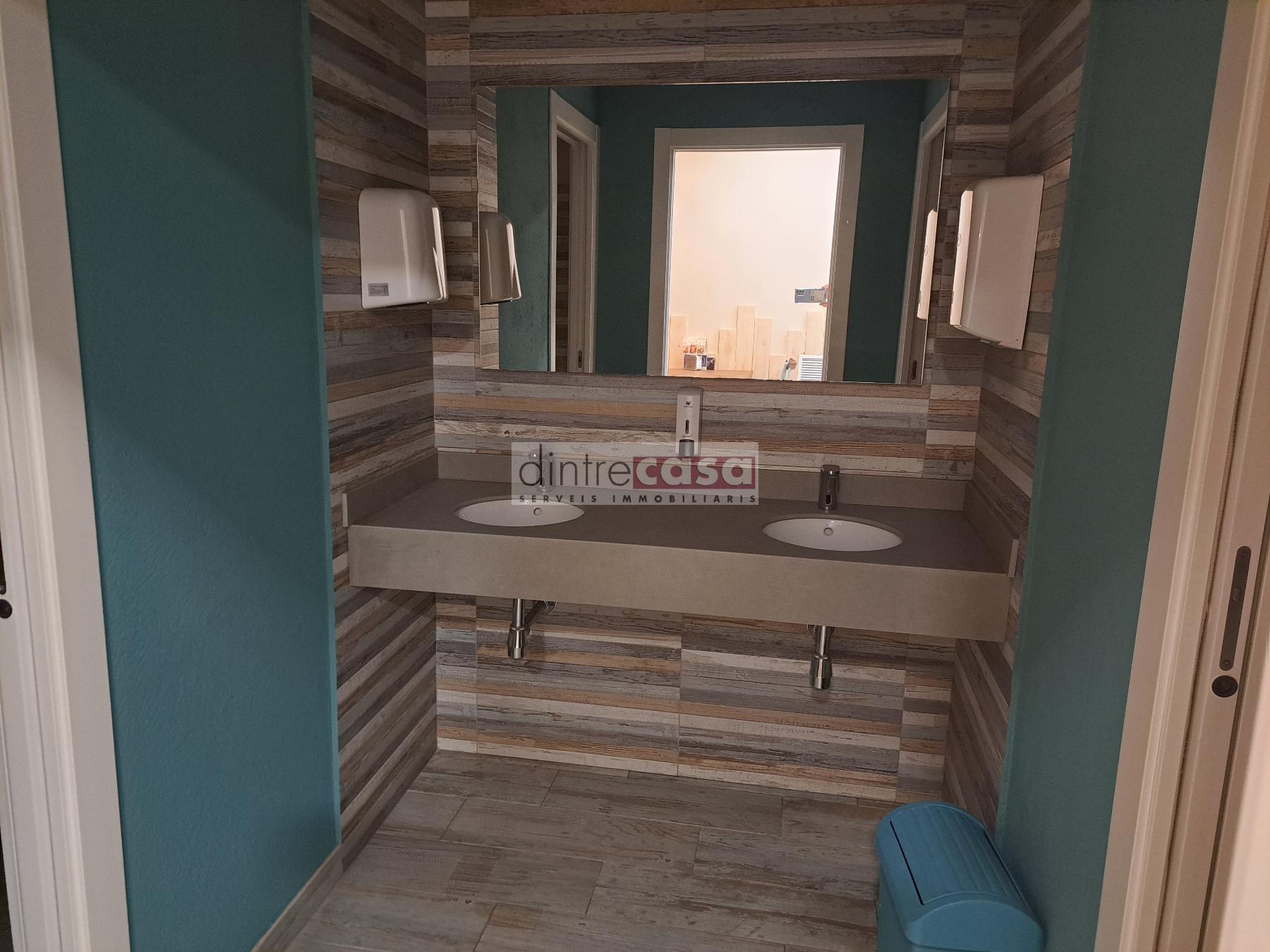 Venta de local comercial en Malgrat de Mar