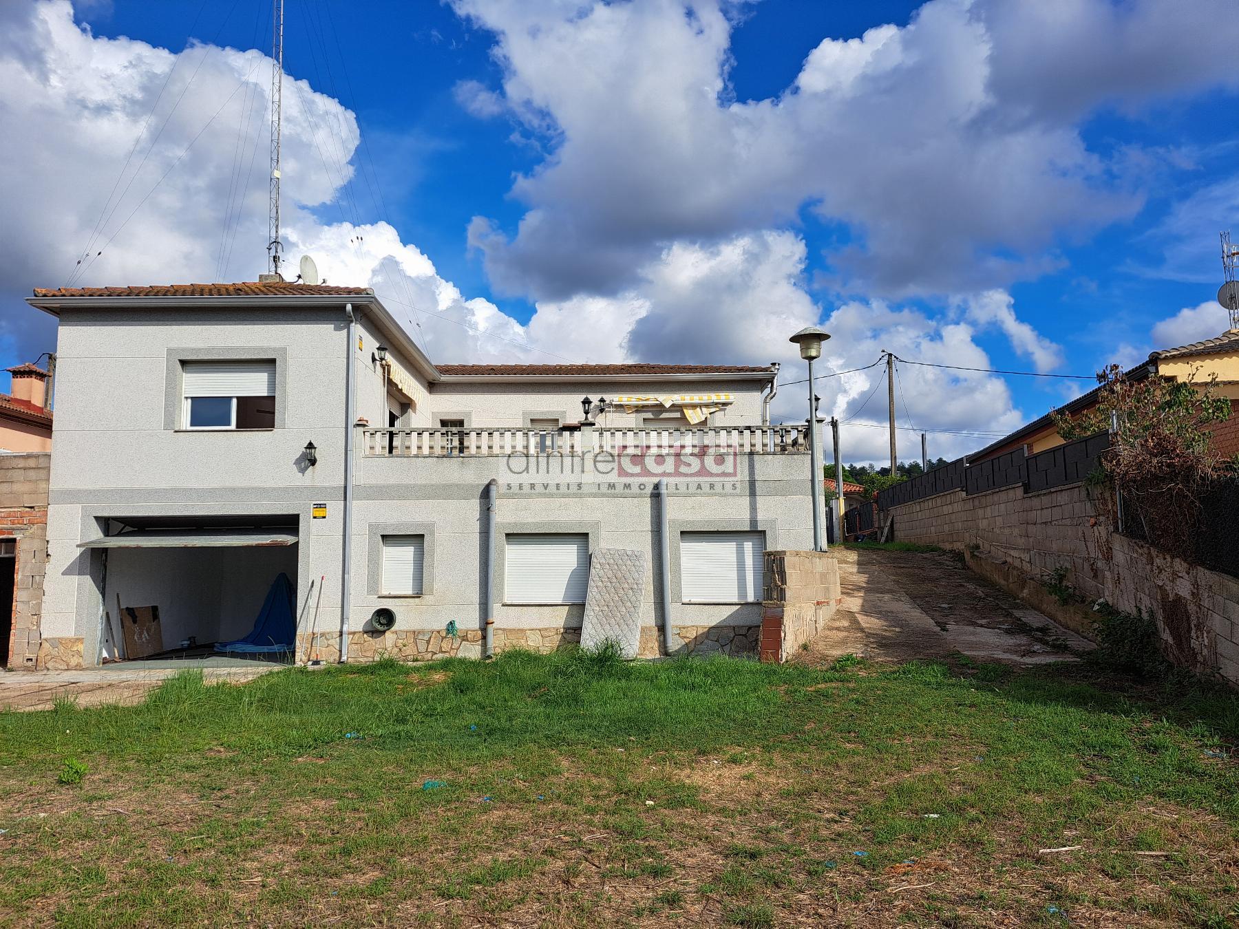 For sale of house in Tordera