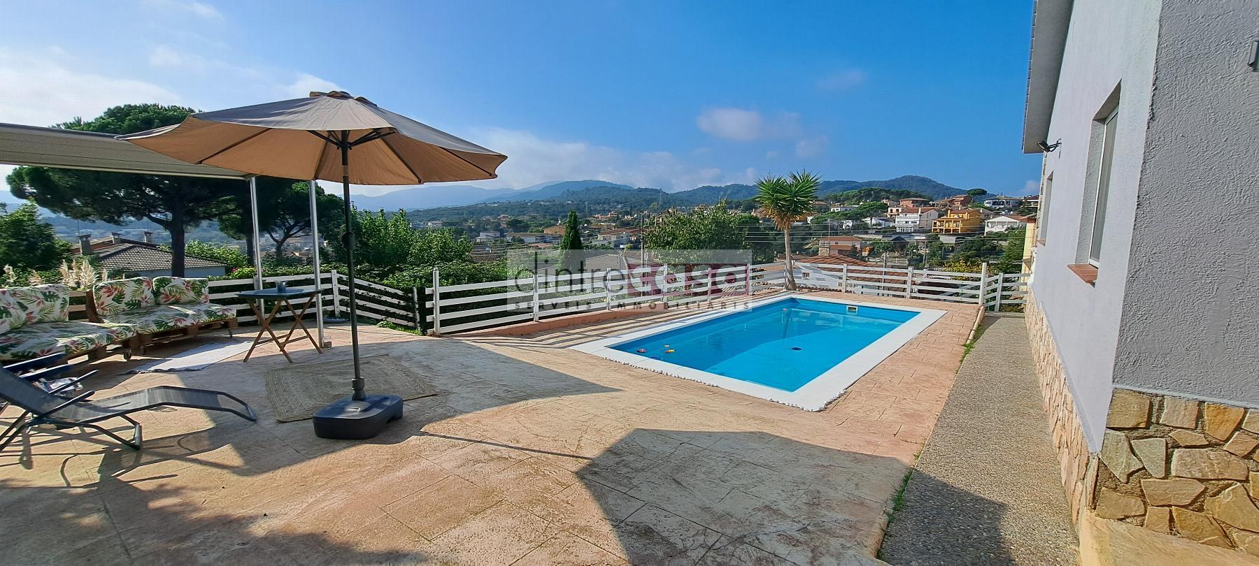 For sale of house in Fogars de la Selva