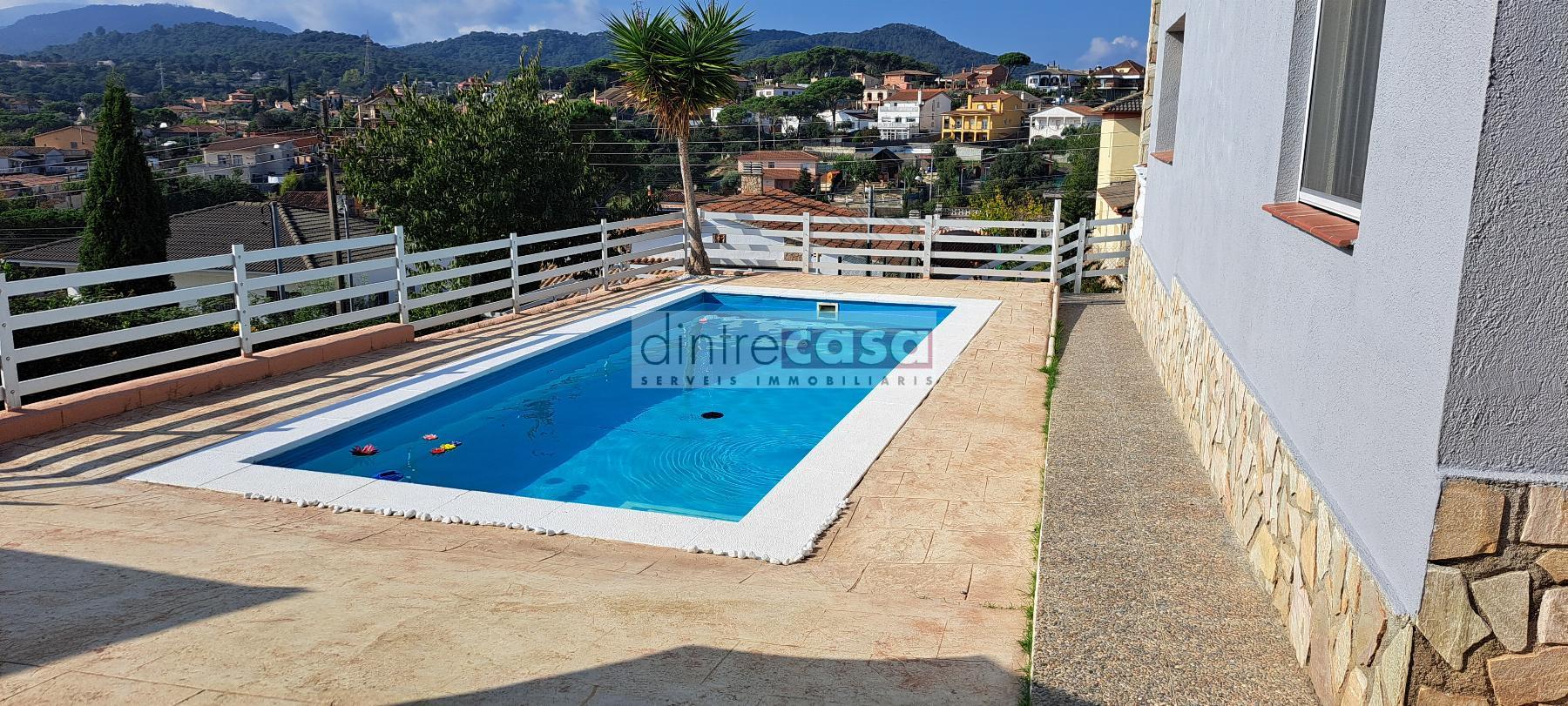 For sale of house in Fogars de la Selva