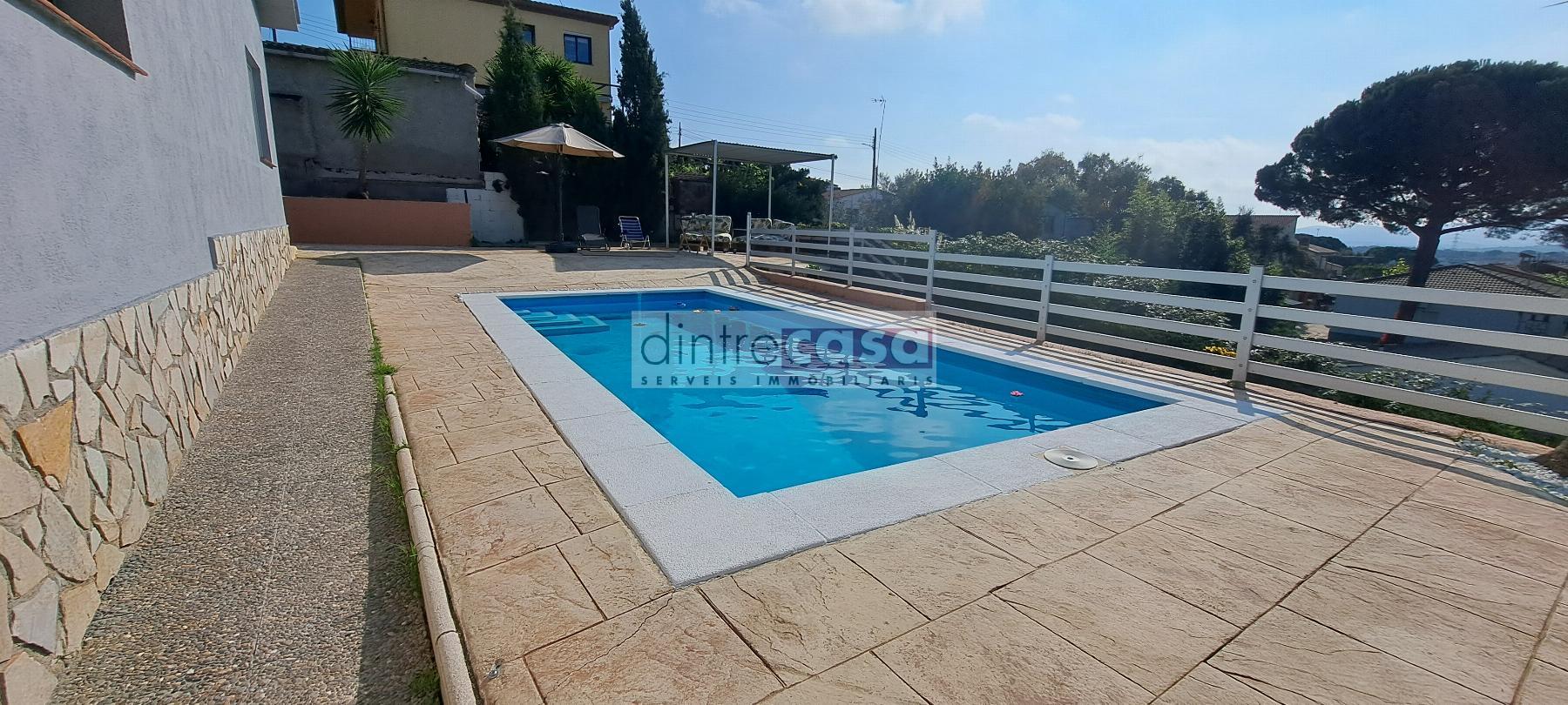 For sale of house in Fogars de la Selva