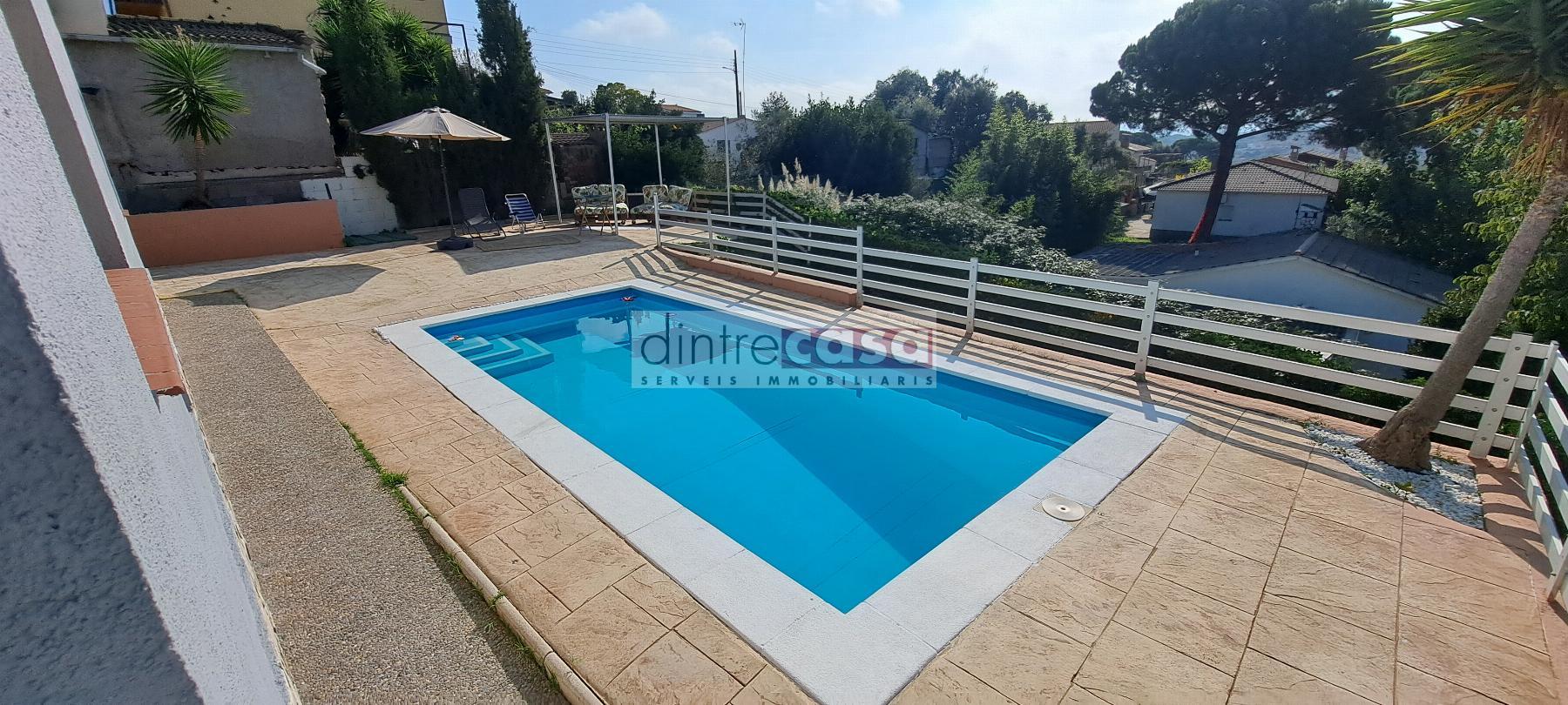 For sale of house in Fogars de la Selva