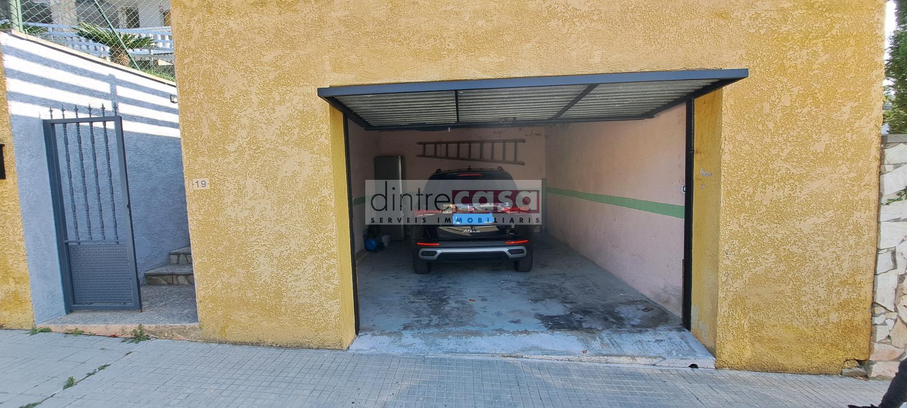 For sale of house in Fogars de la Selva