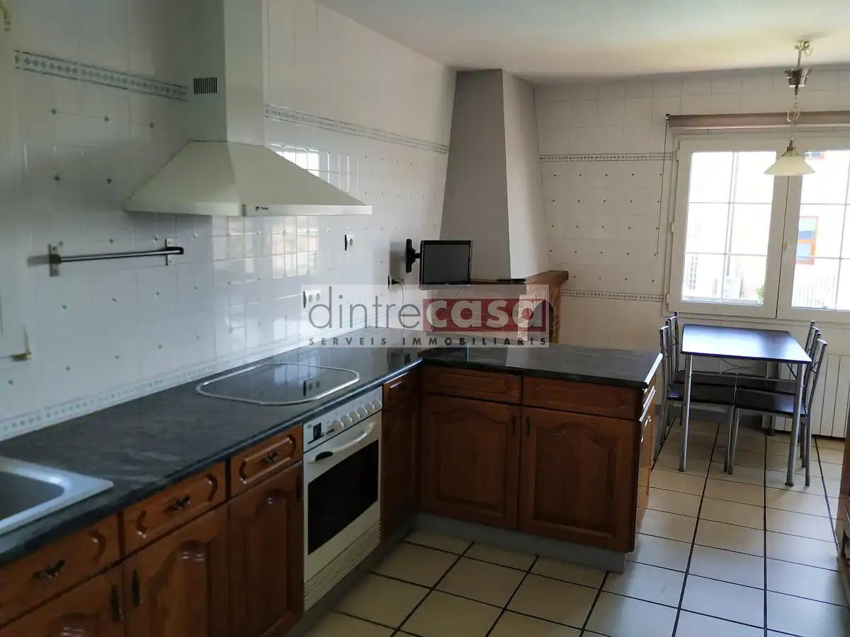 For sale of house in Palafolls