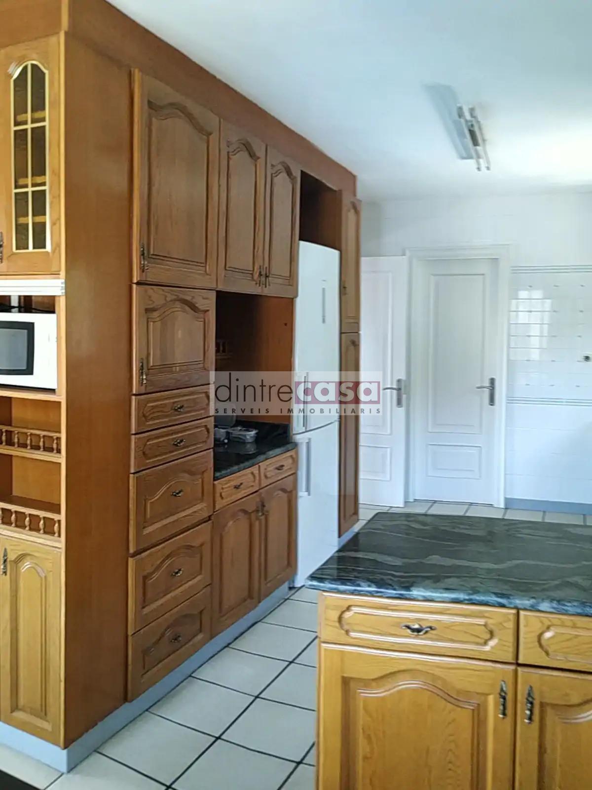 For sale of house in Palafolls