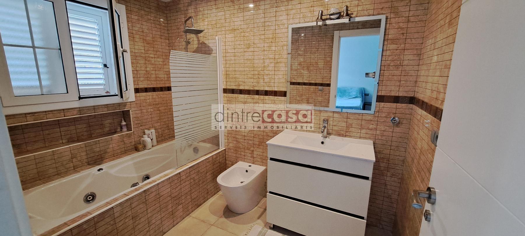For sale of house in Fogars de la Selva