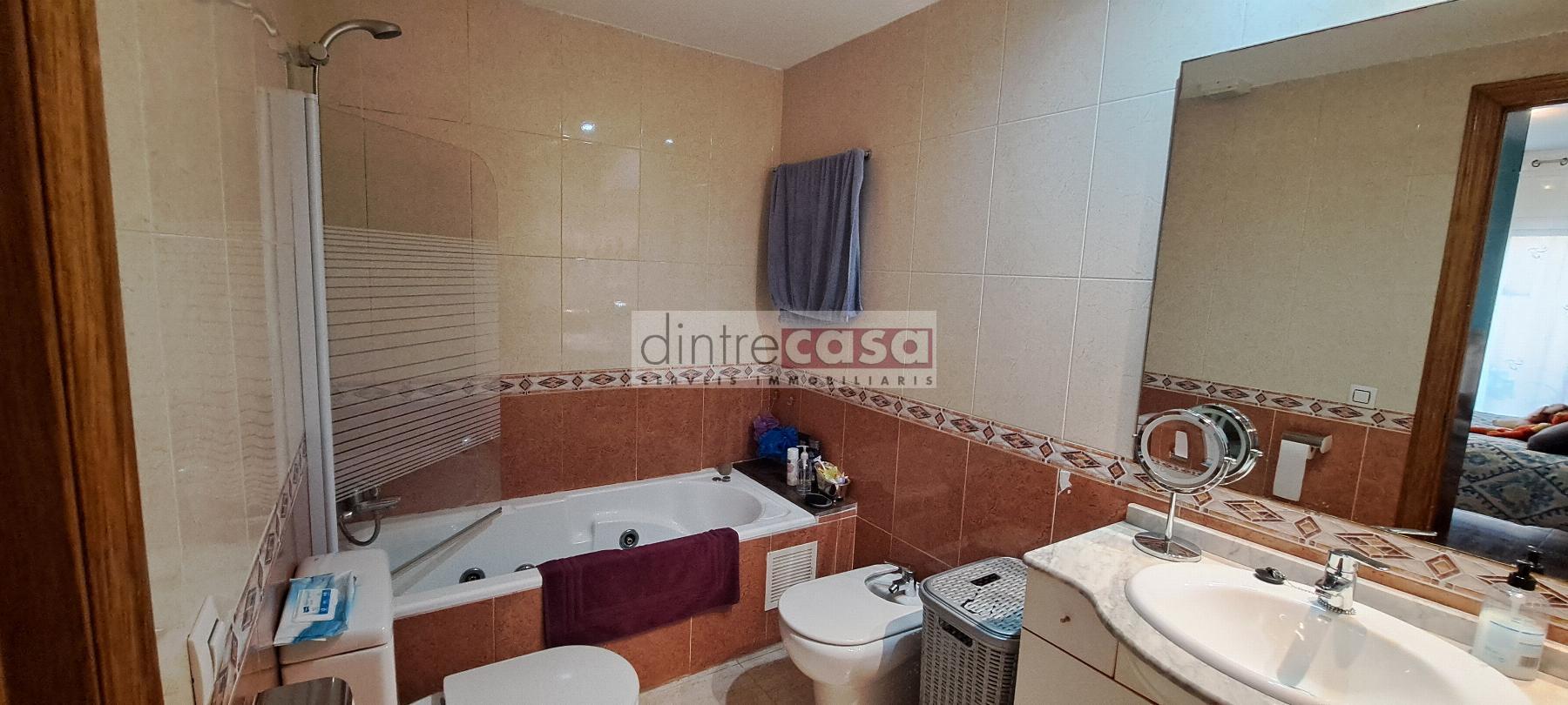 For sale of flat in Tordera