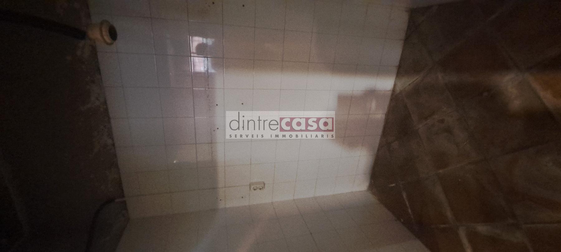 For sale of commercial in Tordera