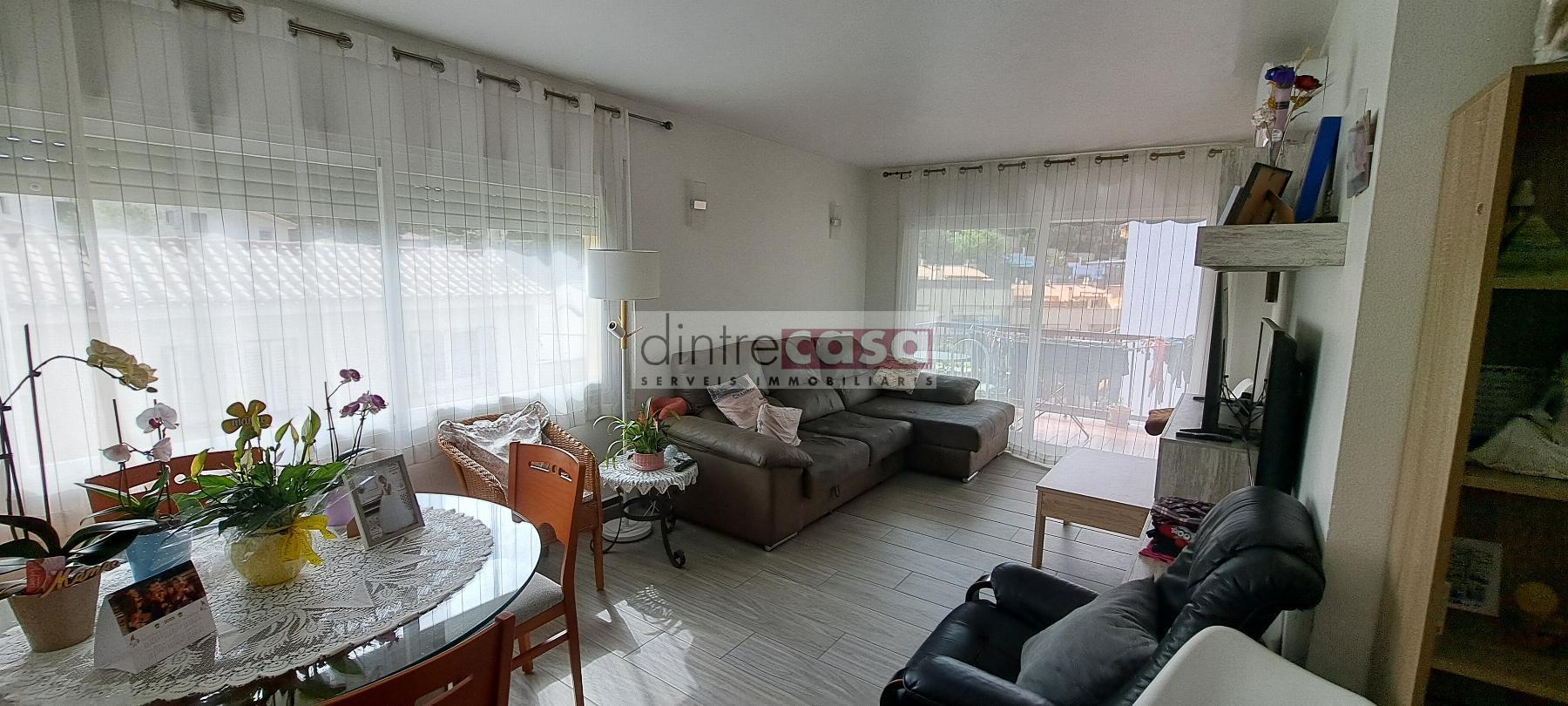 For sale of flat in Sant Andreu de Llavaneres