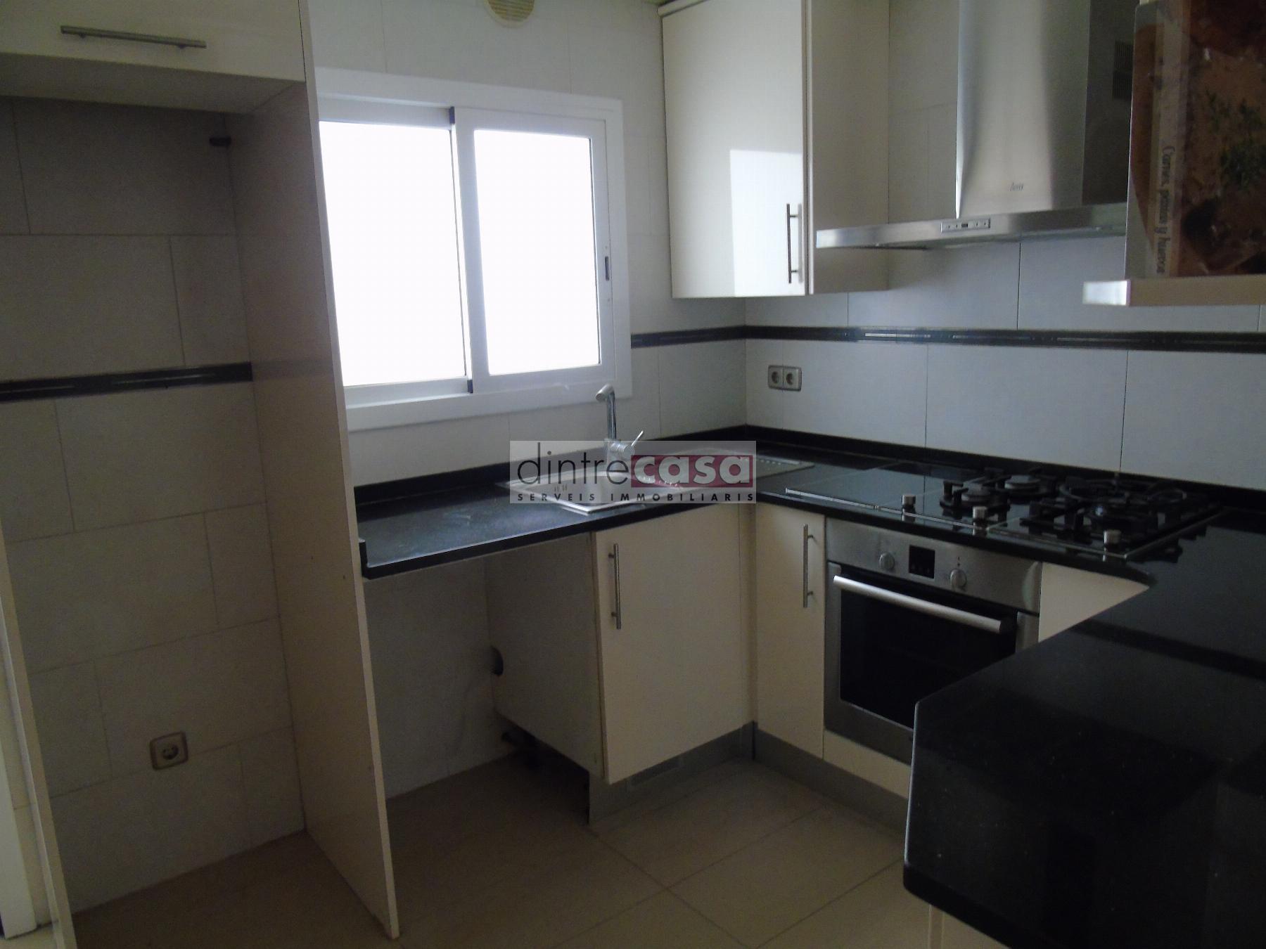For sale of flat in Tordera