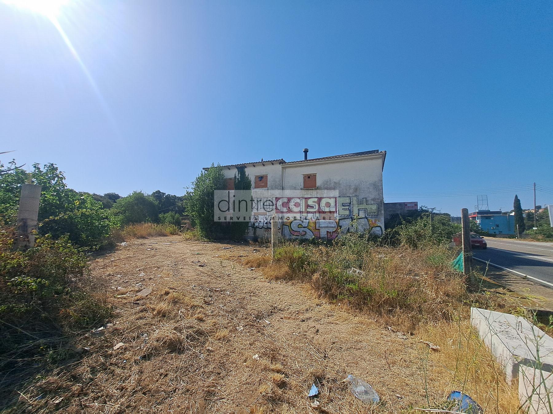 Venta de masía en Tordera