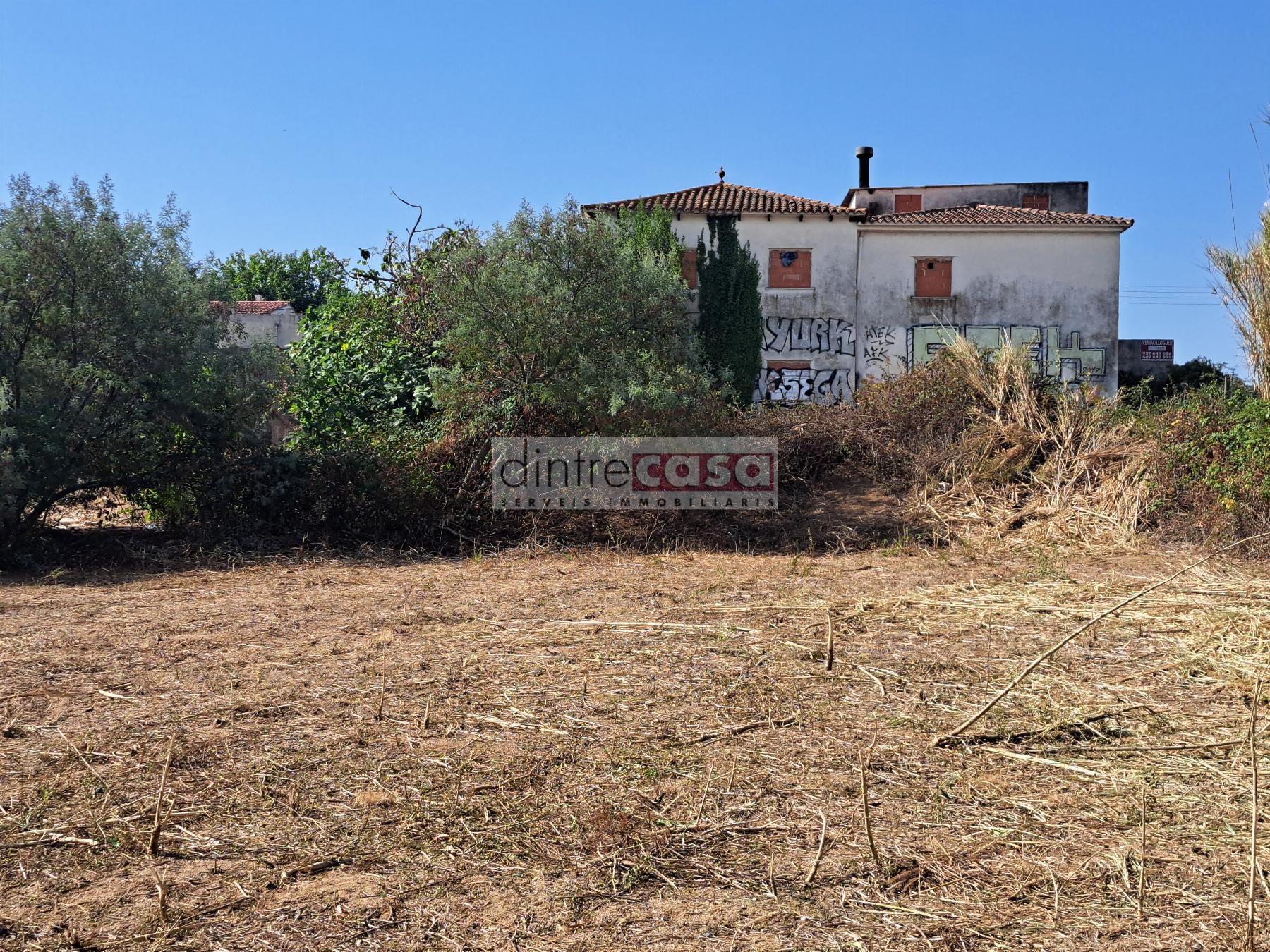 Venta de masía en Tordera