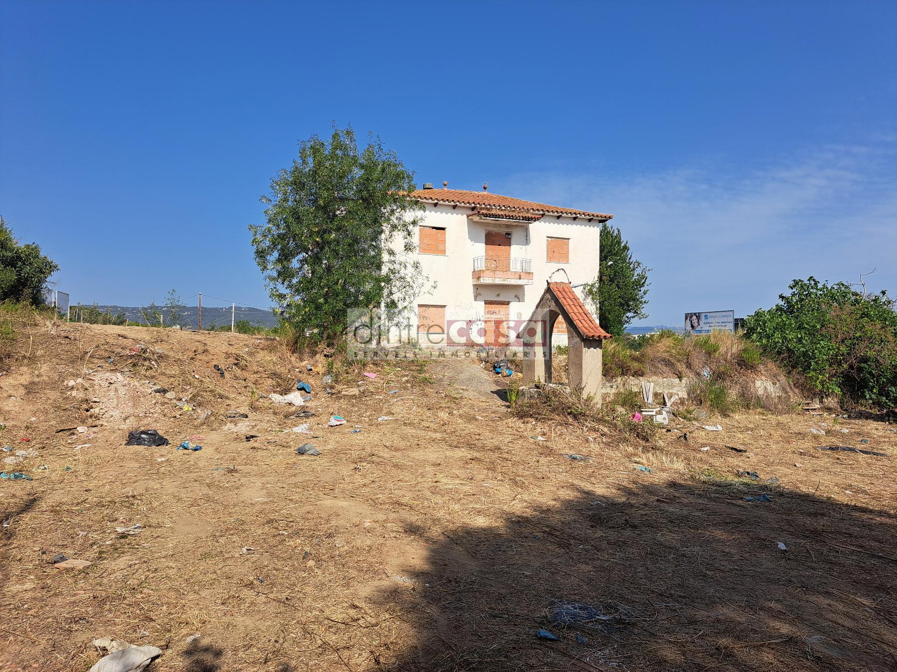 Venta de masía en Tordera