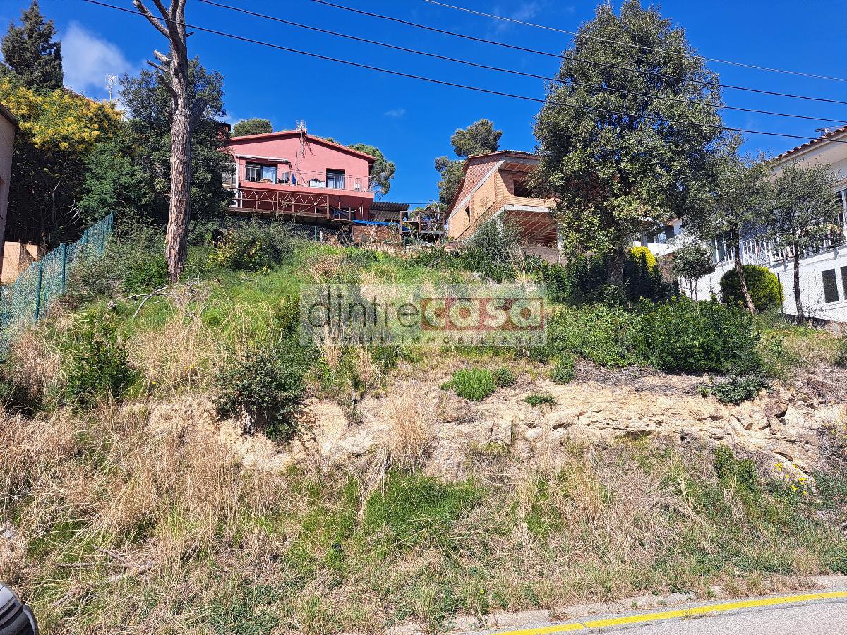For sale of land in Tordera