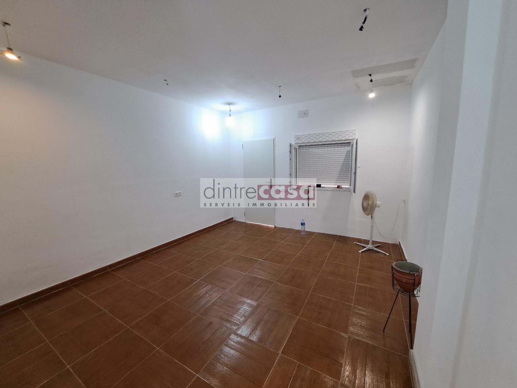 Venta de estudio en Tordera