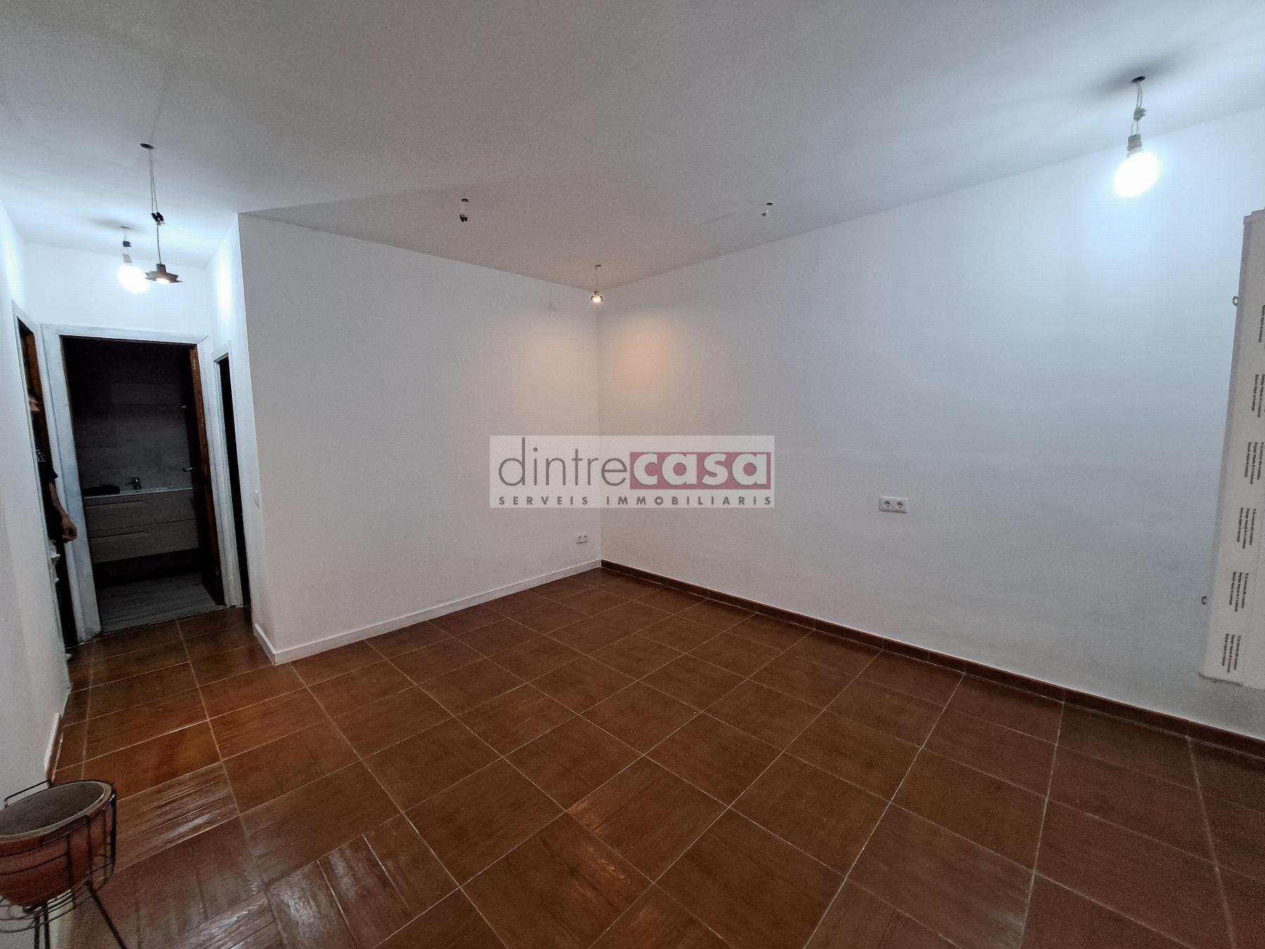 Venta de estudio en Tordera