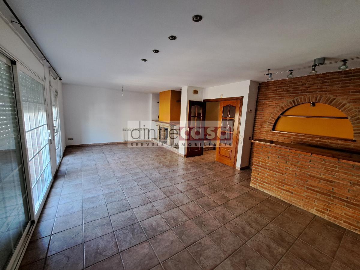 For sale of house in Tordera