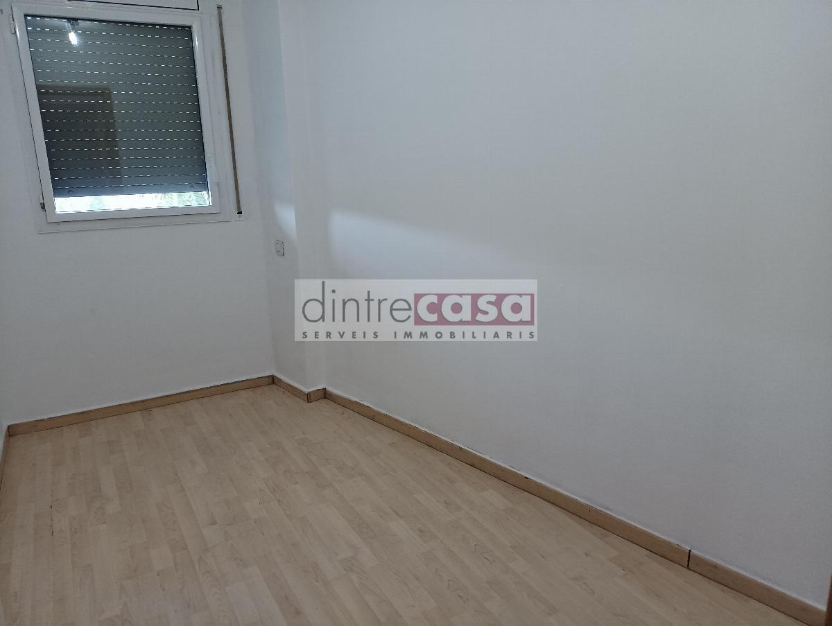 For sale of flat in Tordera