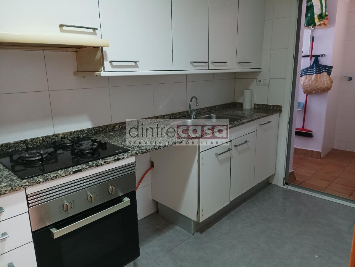 For sale of flat in Tordera