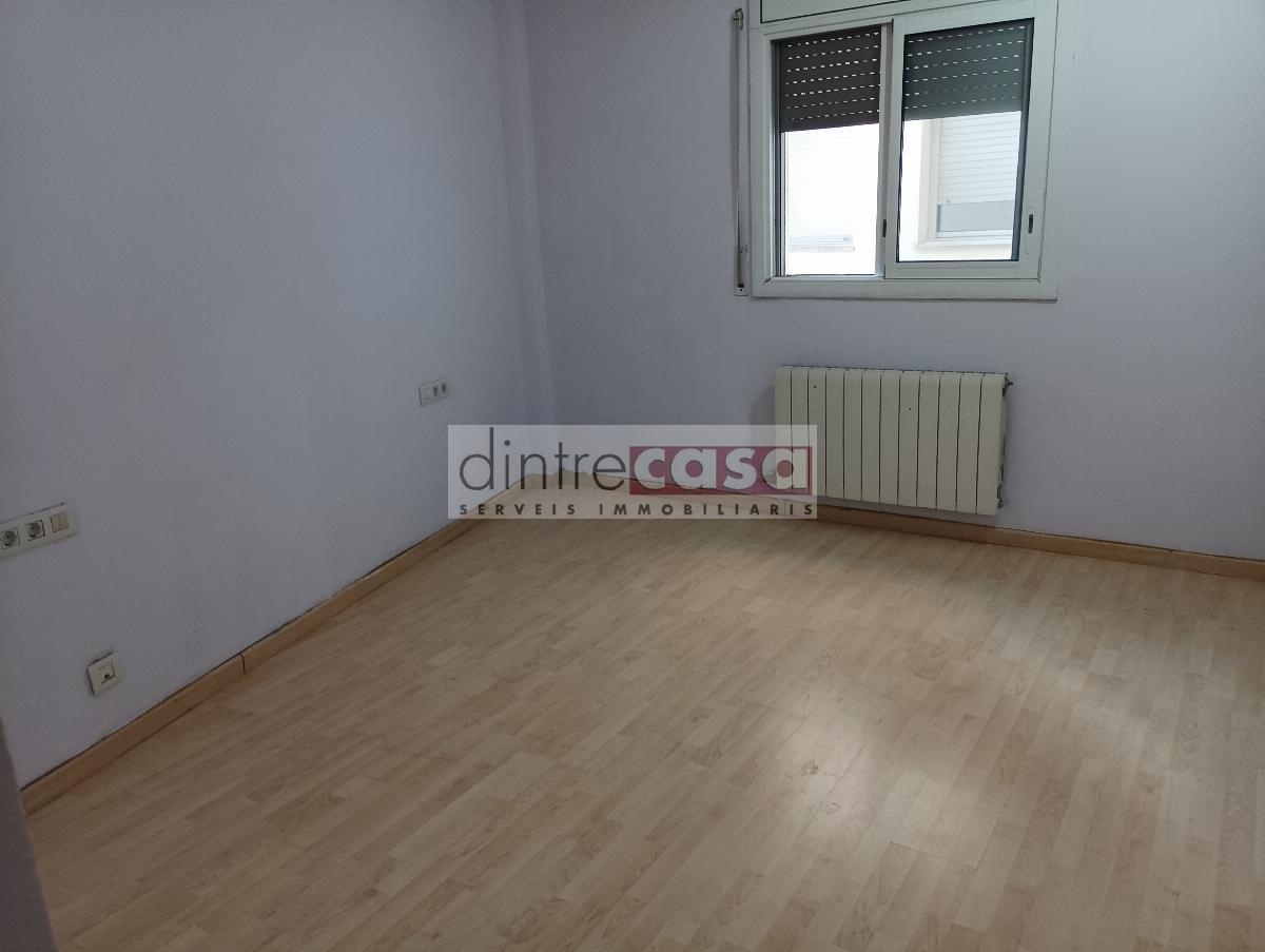 For sale of flat in Tordera