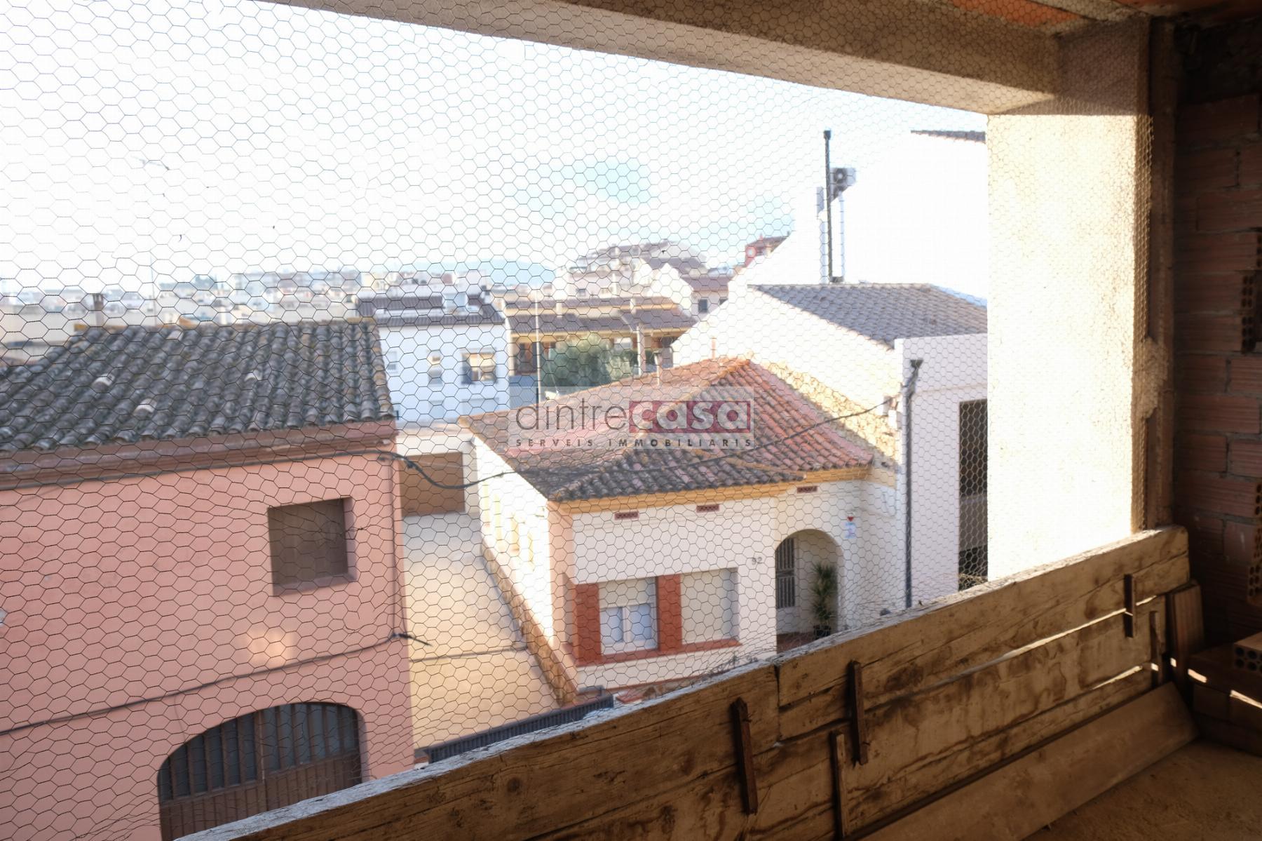 For sale of house in Tordera