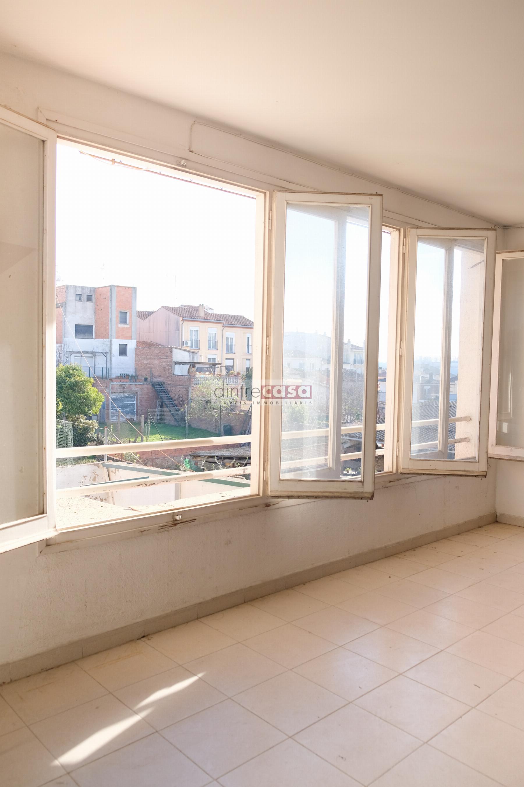 For sale of house in Tordera