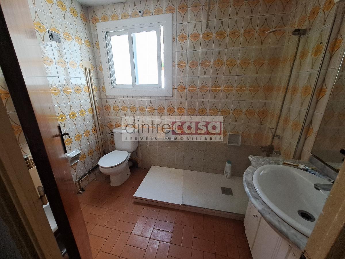For sale of house in Tordera