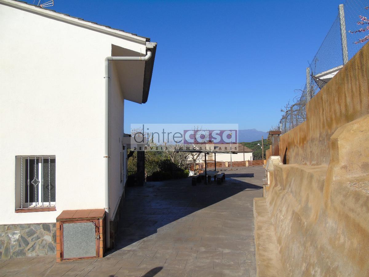 For sale of house in Maçanet de la Selva