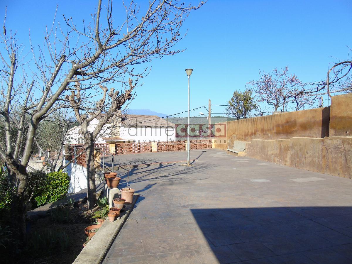 For sale of house in Maçanet de la Selva