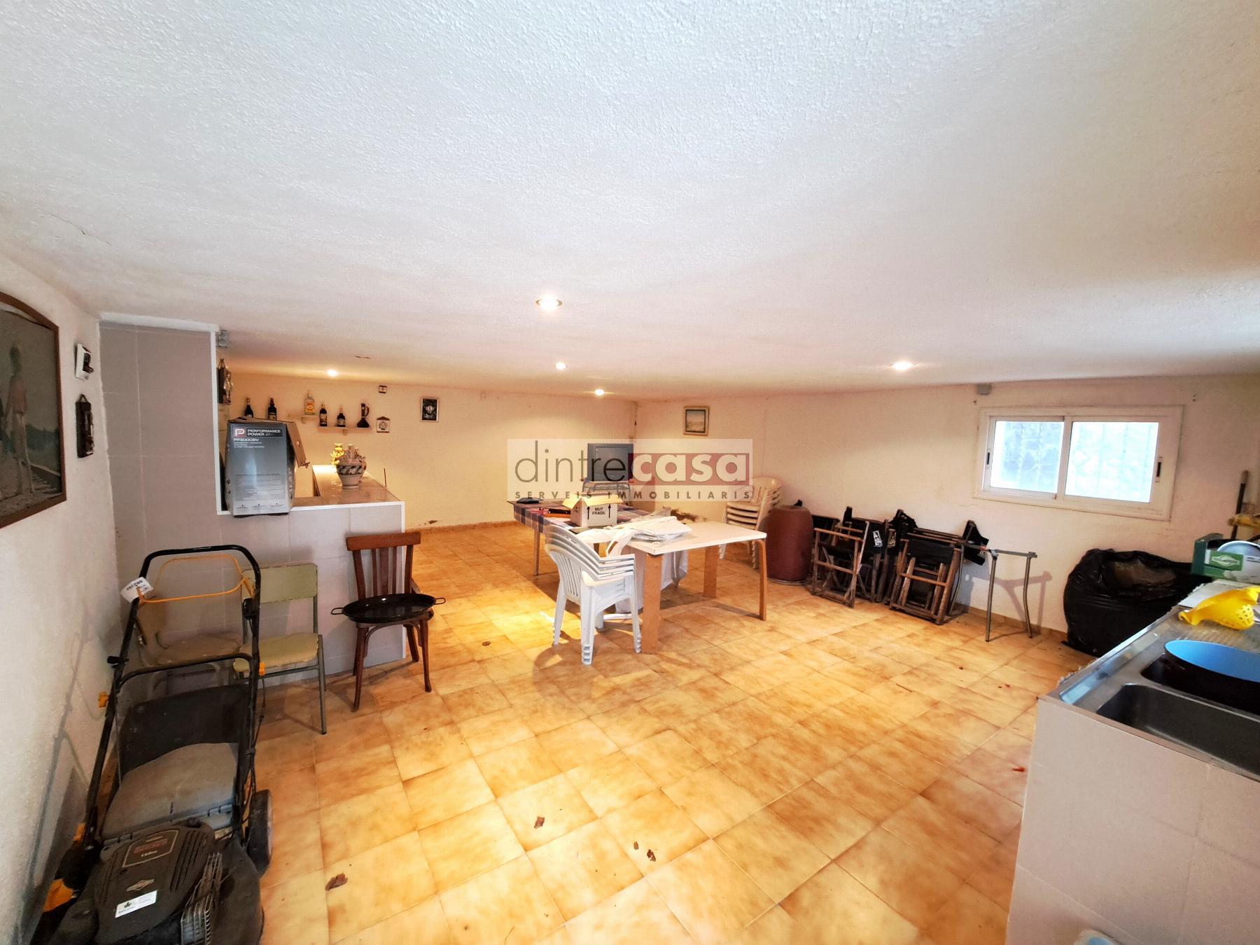 For sale of house in Maçanet de la Selva