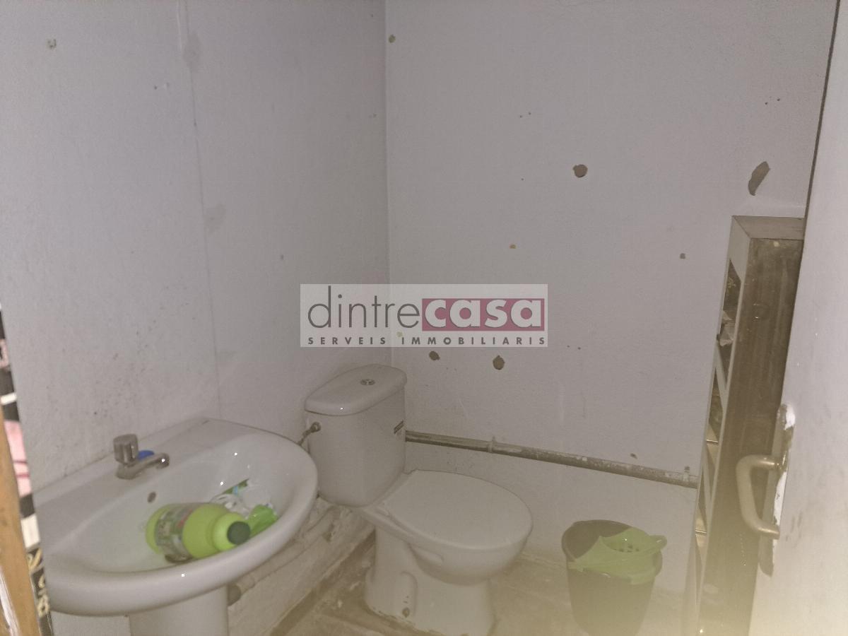 For sale of commercial in Tordera