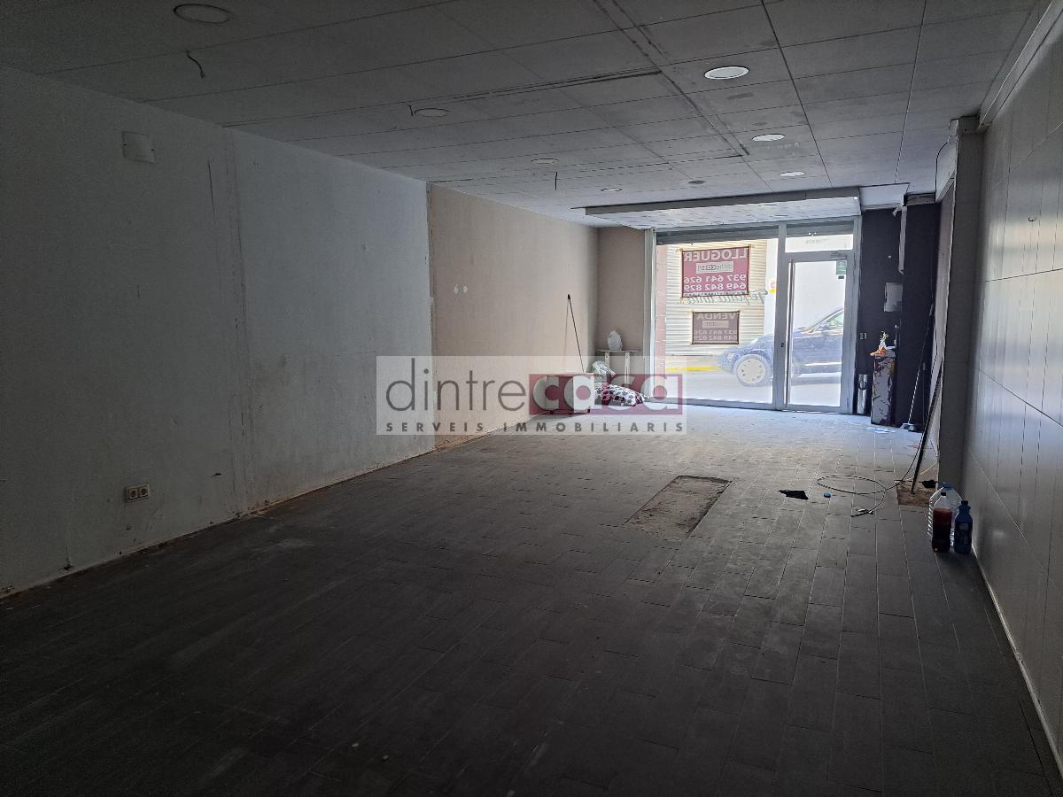 For sale of commercial in Tordera