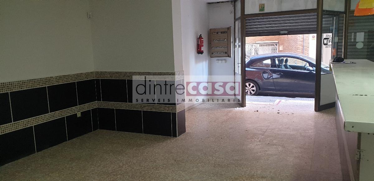 Venta de local comercial en Pineda de Mar