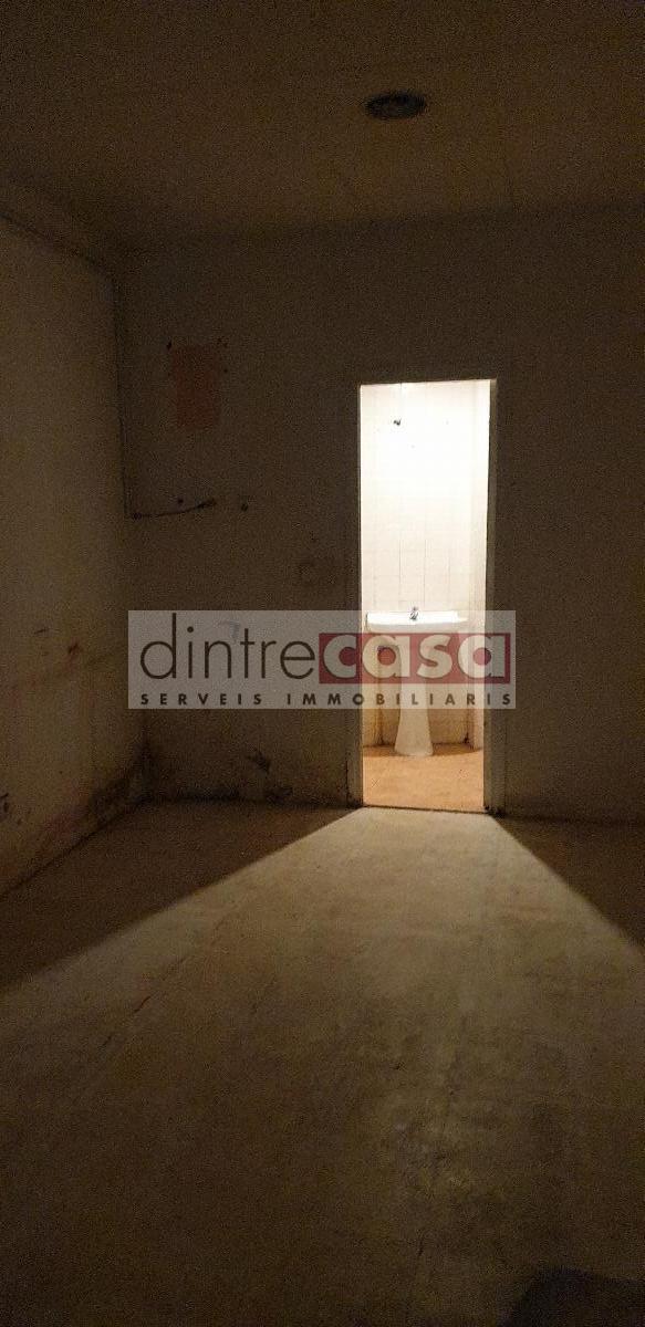 Venta de local comercial en Pineda de Mar
