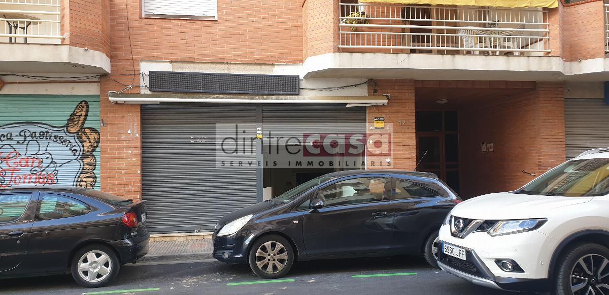 Venta de local comercial en Pineda de Mar