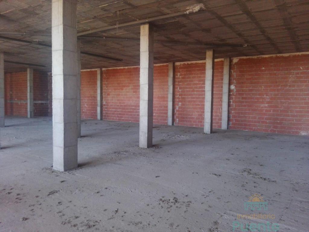 Venta de local comercial en Alhama de Murcia