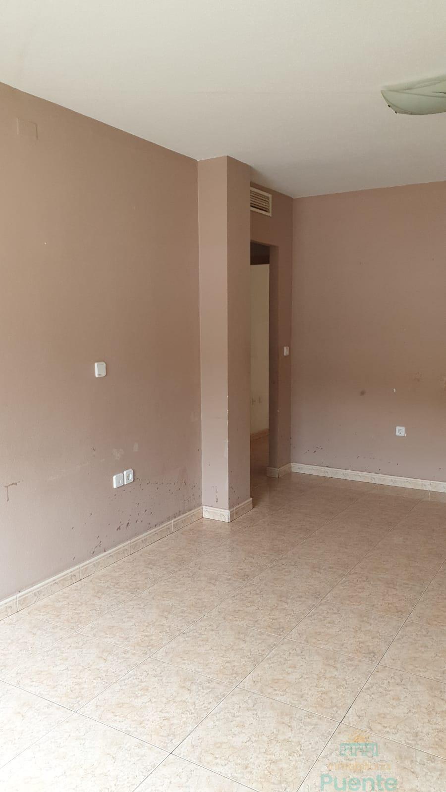 For sale of flat in Alhama de Murcia