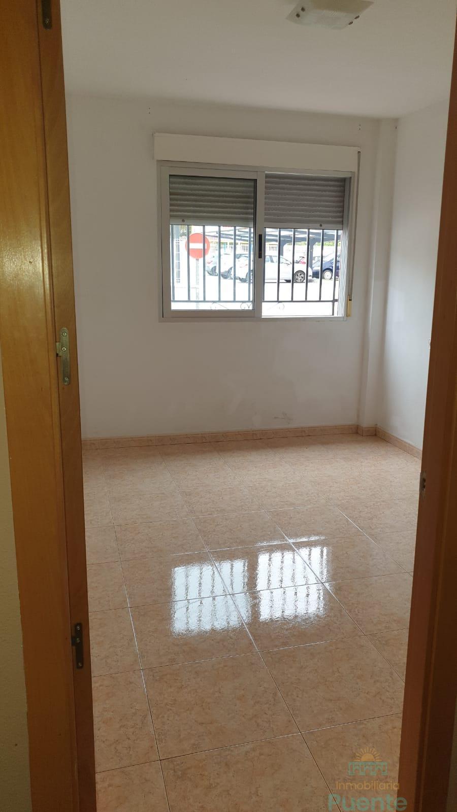 For sale of flat in Alhama de Murcia