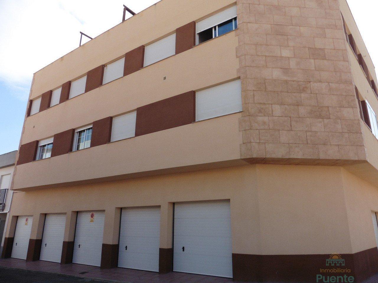 Venta de piso en Totana