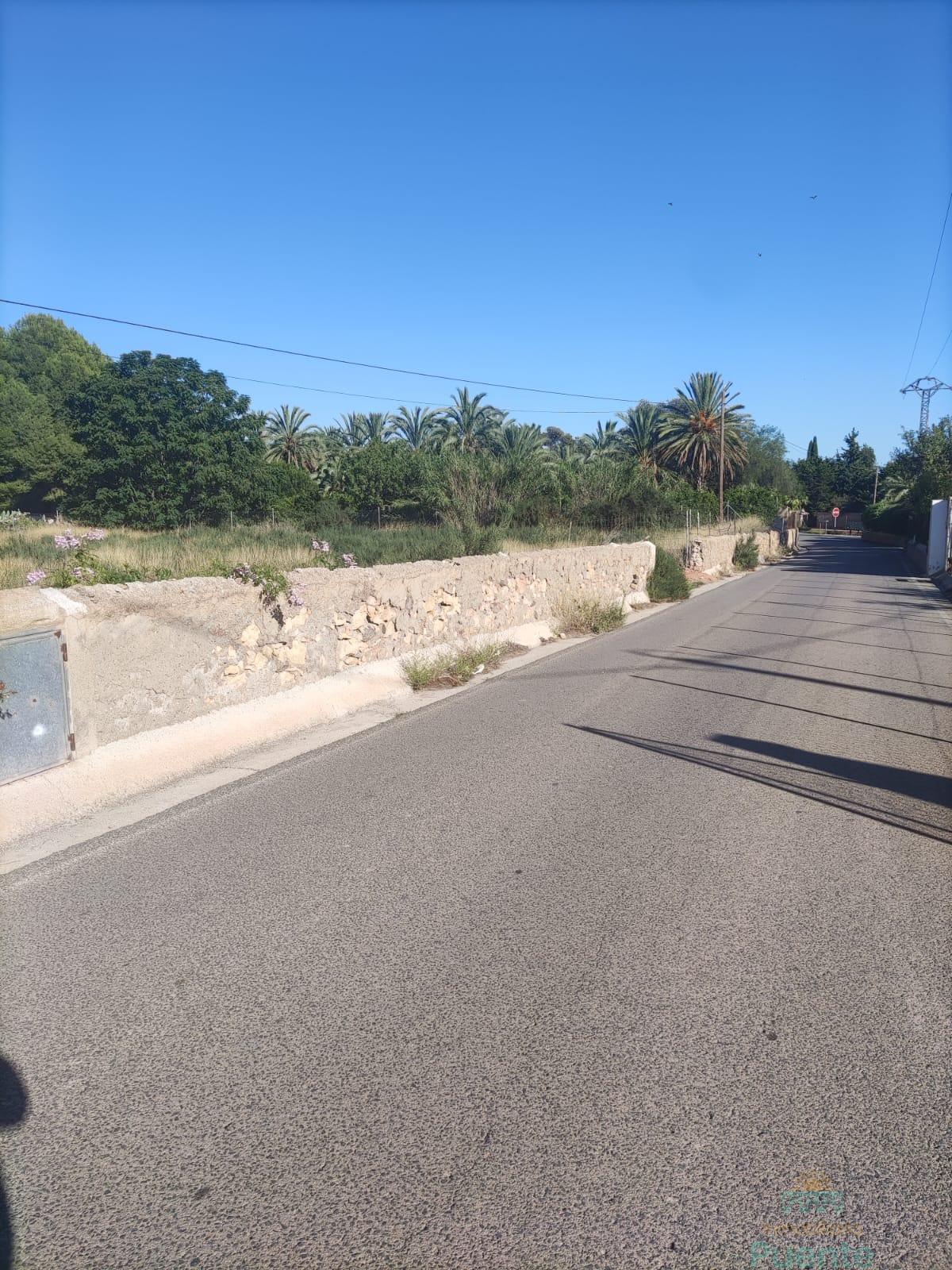 Venta de terreno en Totana