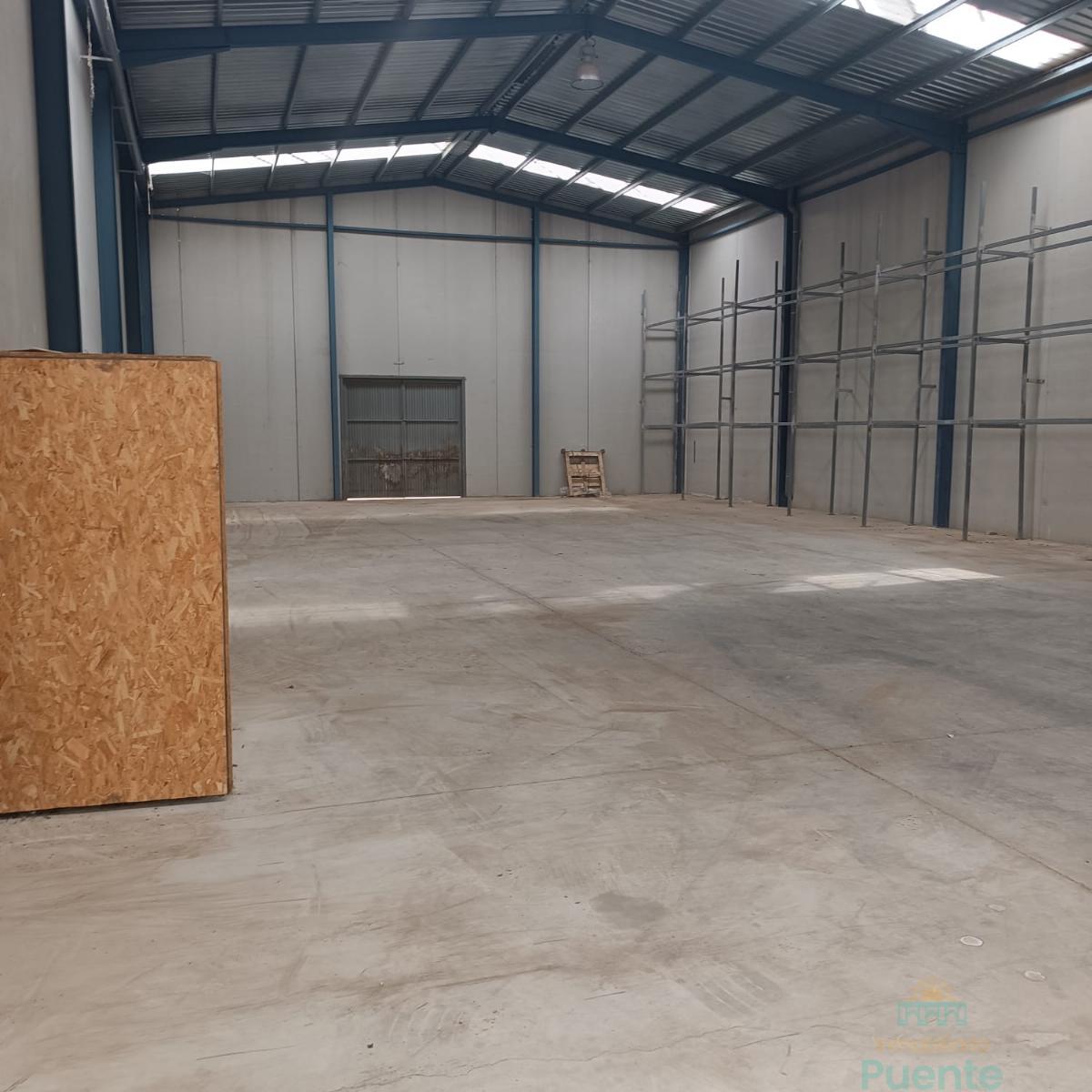 Venta de nave industrial en Totana