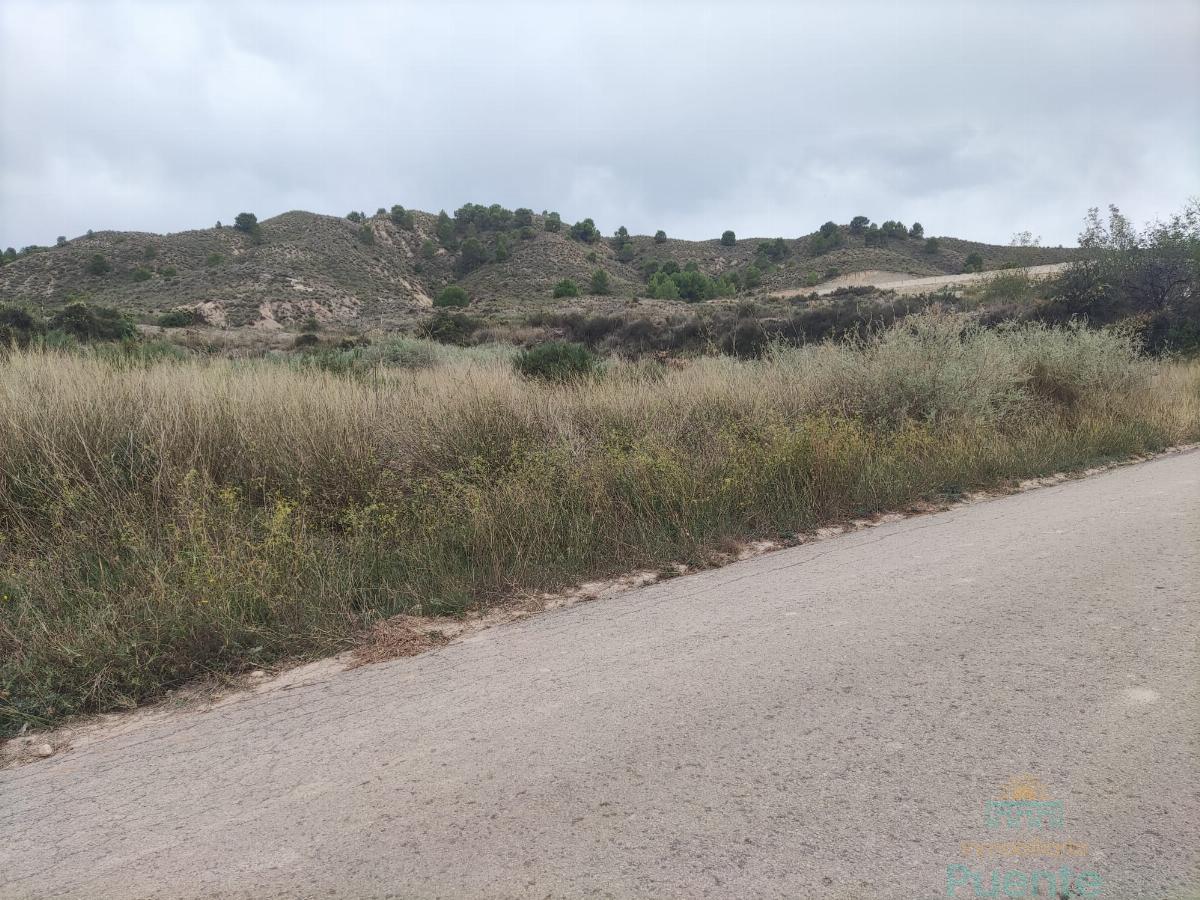 Venta de terreno en Totana