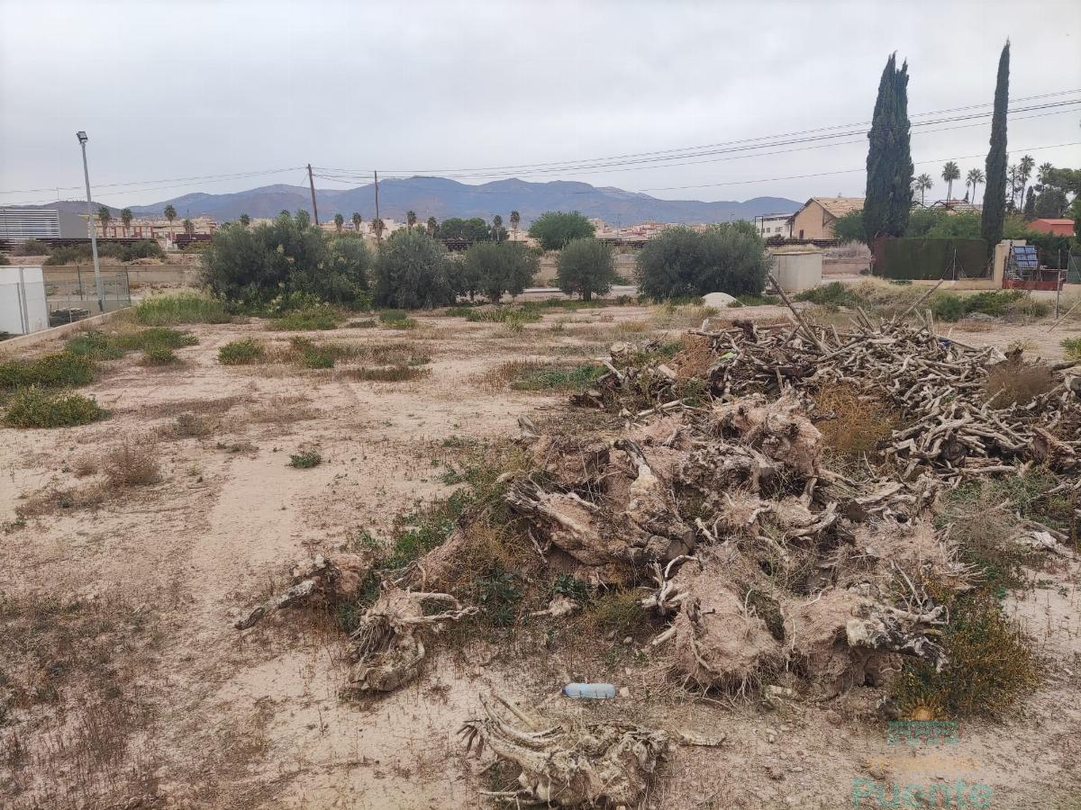 Venta de terreno en Totana