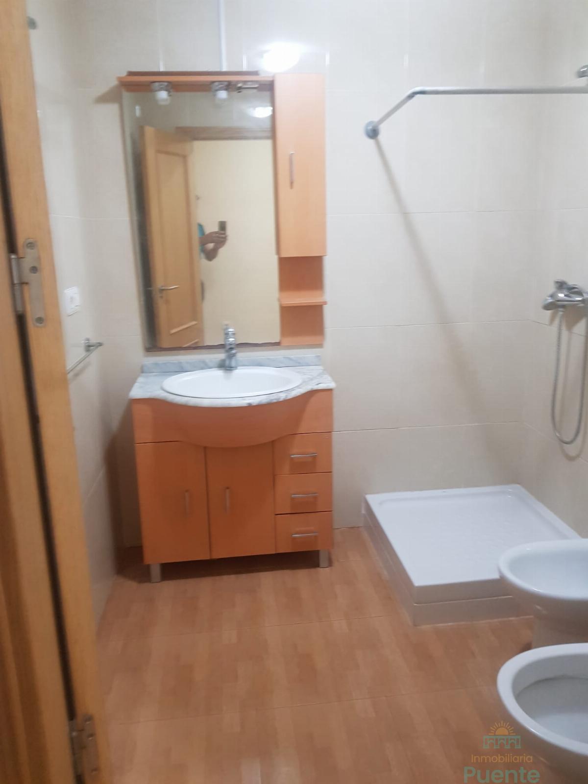 For sale of flat in Totana