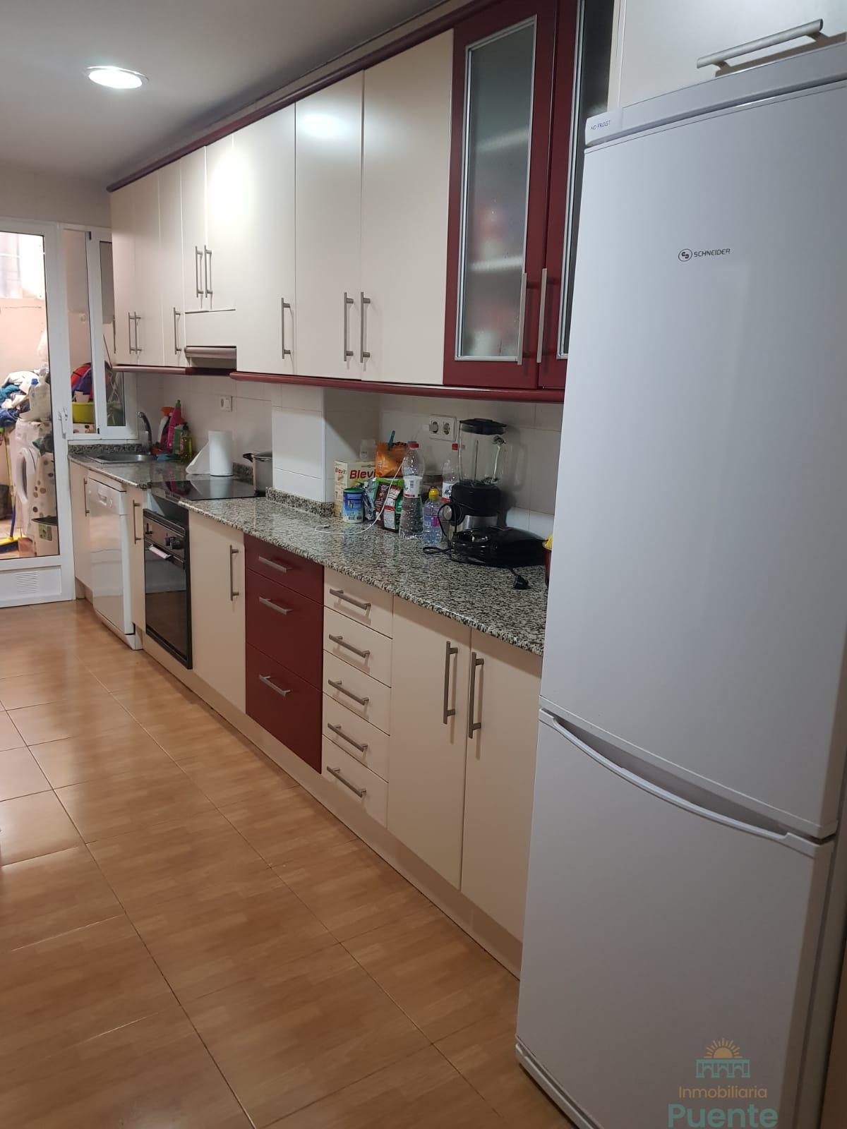 For sale of flat in Totana