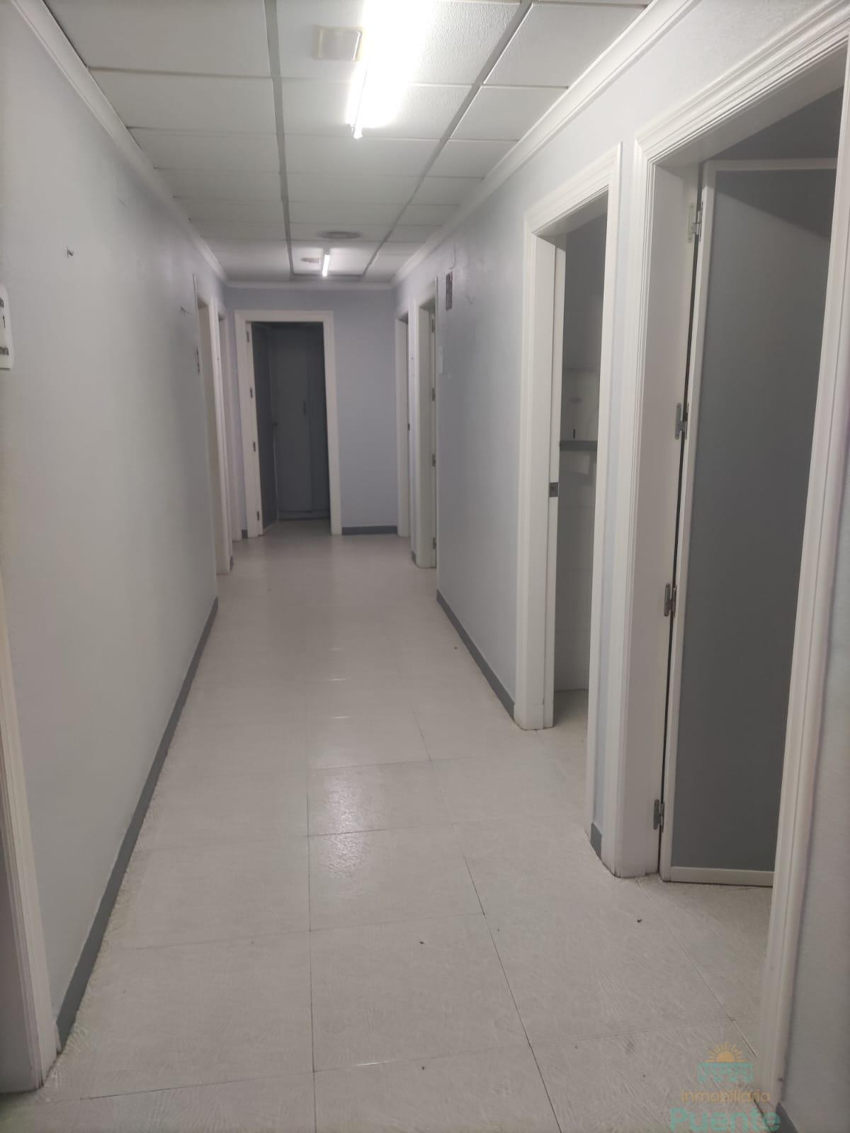 Venta de local comercial en Totana