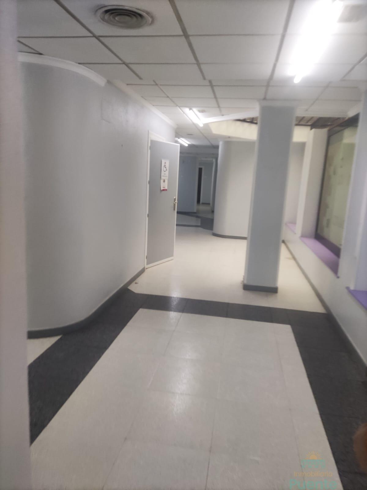 Venta de local comercial en Totana